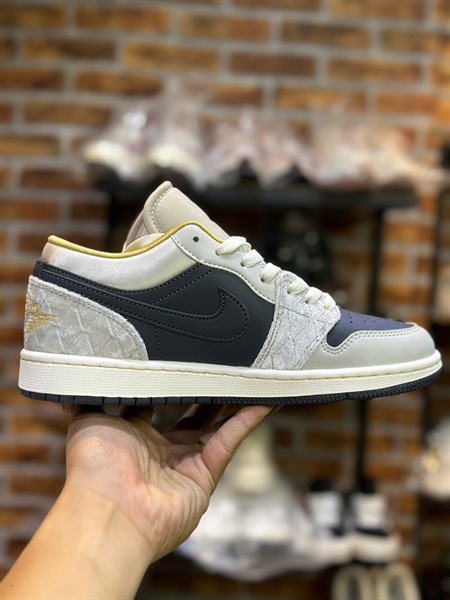 Jordan Xám Đính Đá - Đôi - Ảnh 3